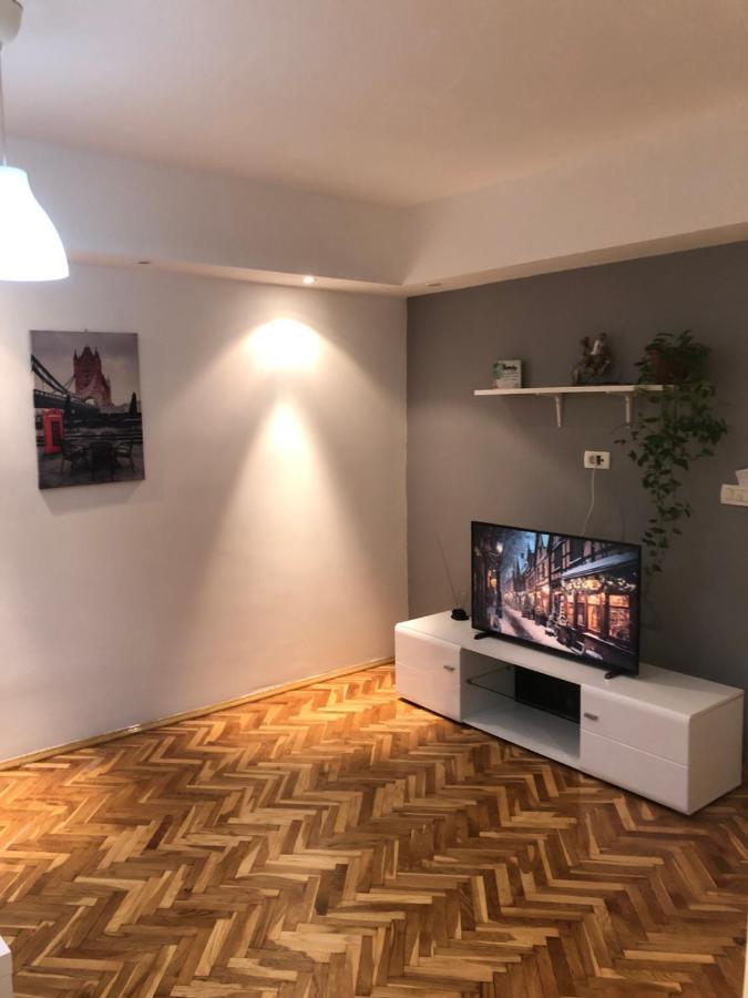 Empire Apartments Скоп'є Екстер'єр фото